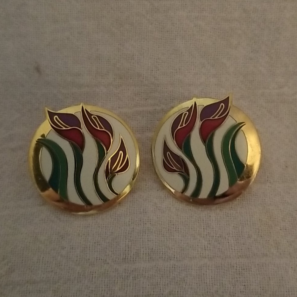Lily Earrings